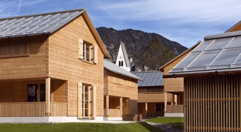 Casa vacacional ideal para familias con terraza, jardín y barbacoa | Vistas a la montaña - Image 1