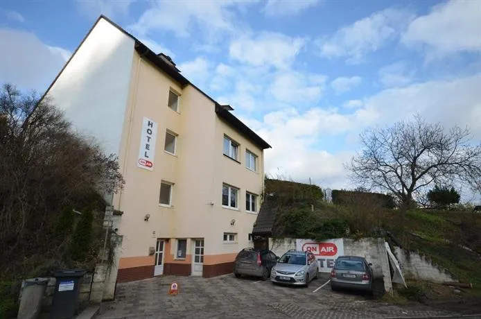 On Air Hotel - Image 1