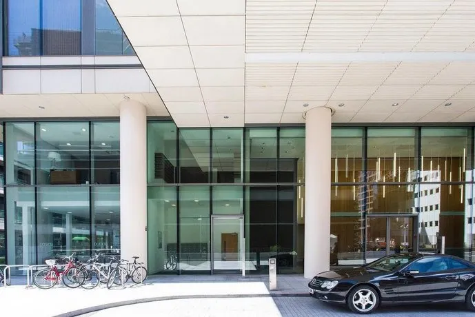 604 Canary Wharf - Image 1