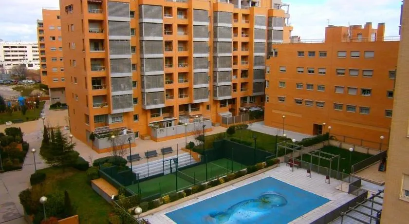Madrid Rio Suites - Image 1