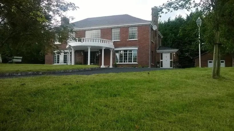 Riverside House Castlebar - Image 1