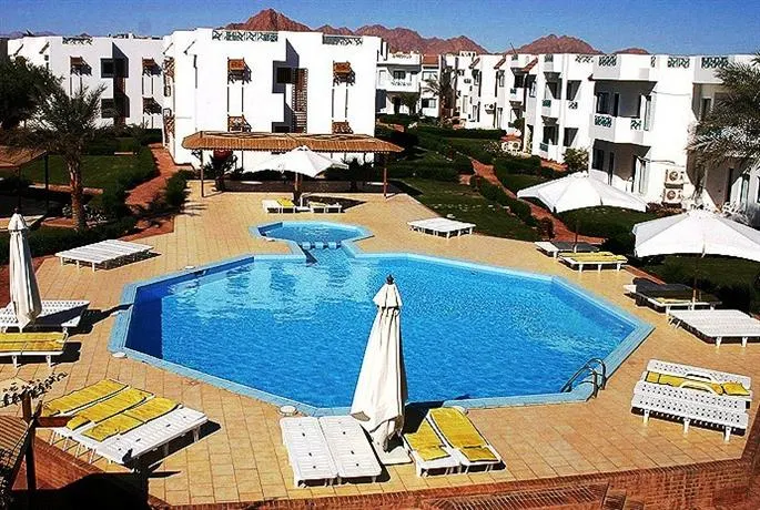 Chalet at Gardinia Plaza Resort - Image 1