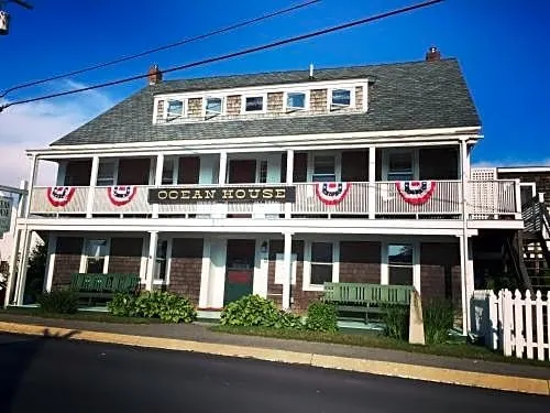 Seaside Inn - Image 1