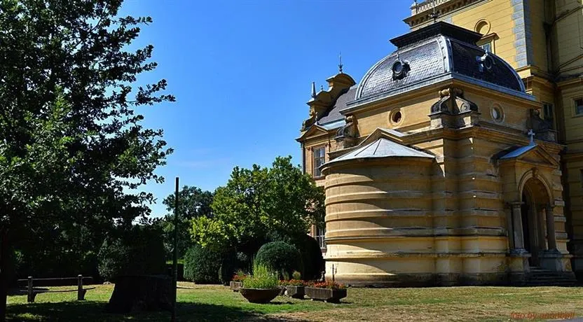 Nagy Ház - Image 1
