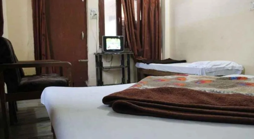Hotel Vardaan - Image 1