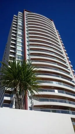 Icon Brava Tower - Image 1