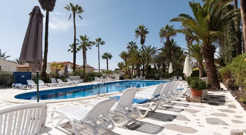 El Morro 1 - Two Bed with sea view - Image 1