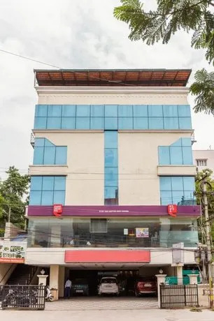 ZO Rooms Jubilee Hills - Image 1