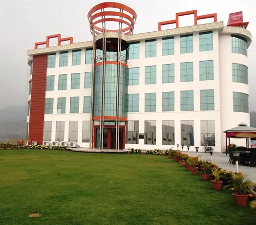 Orange Resort - Image 1