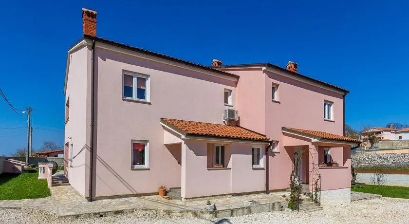 Casa Paus - Image 1