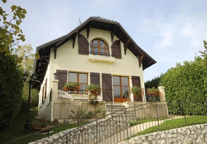 La Maison De Promery Annecy - Image 1