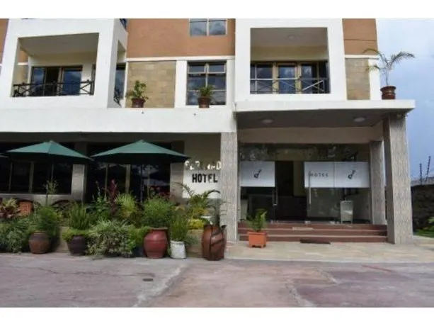 Serenade Hotel - Image 1