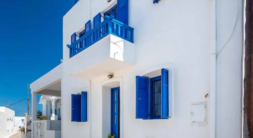 Renas Cycladic House - Image 1