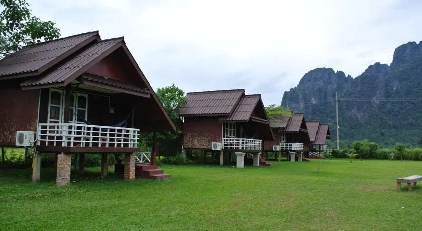 Banana Bungalow - Image 1