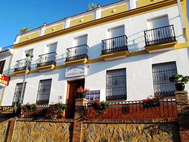 Apartamentos Acantilados De Maro - Image 1