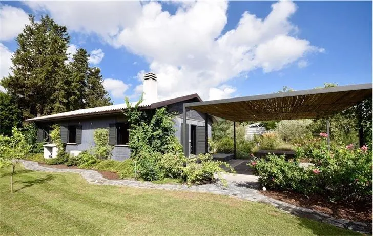 Anna Homes - Image 1