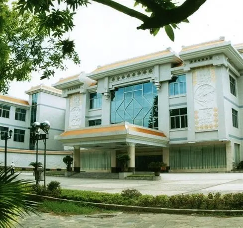 Liuzhou Hotel - Image 1
