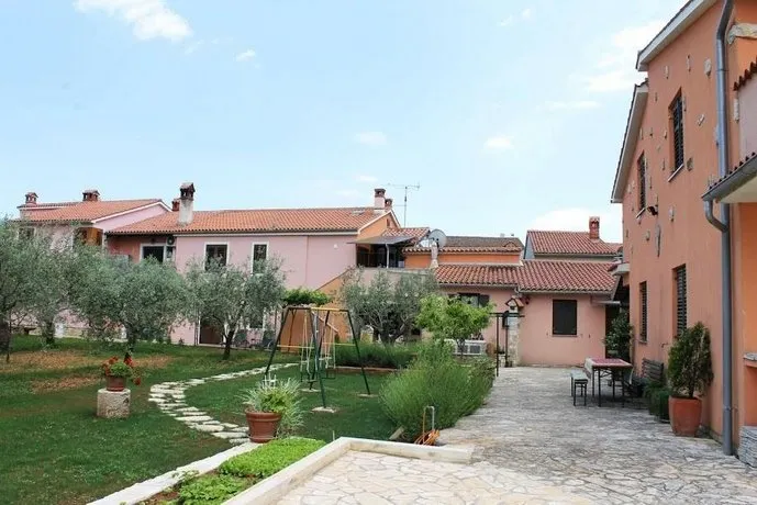 Apartment Andrea 329 - Image 1