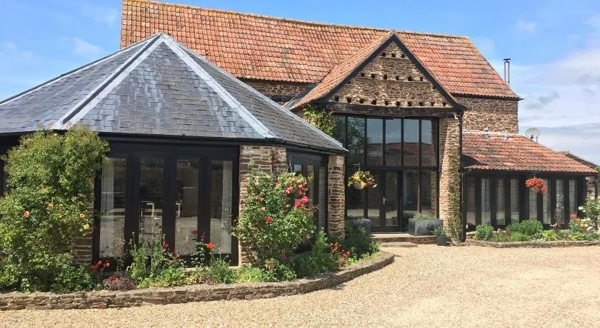 Bagstone Court Barn - Image 1