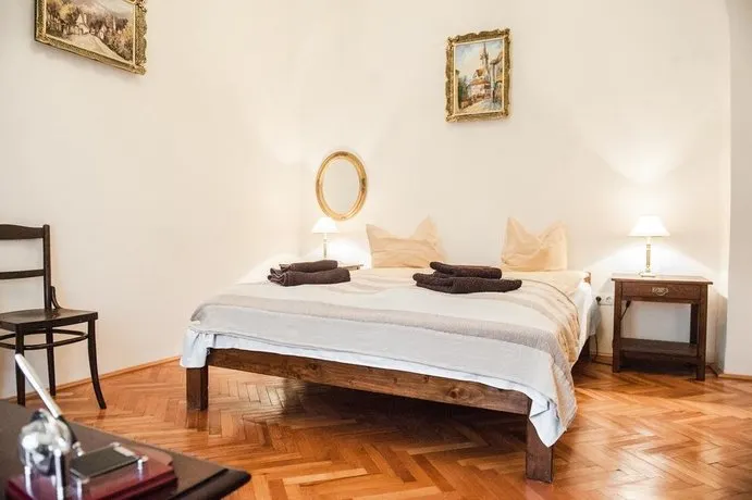 Brukenthal Central Apartments Sibiu - Image 1