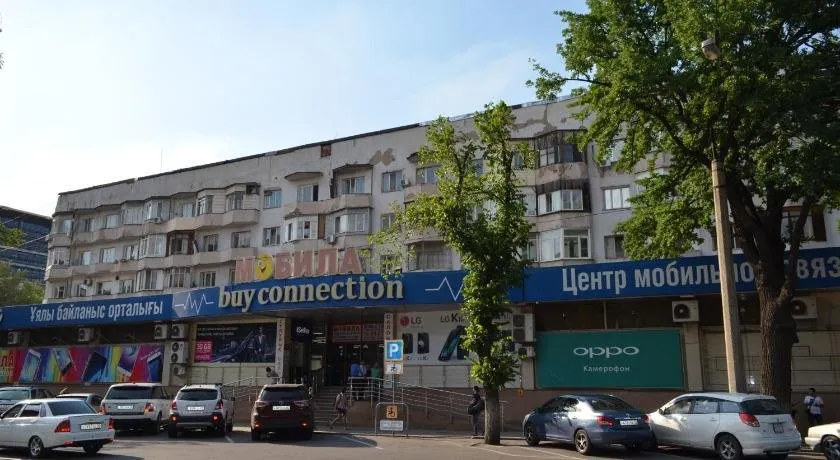 Макатаева 81 уг Абылай хана, АРБАТ ЦЕНТР 2х комн - Image 1
