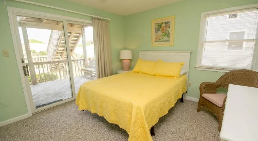 Captain's Cove - Image 1