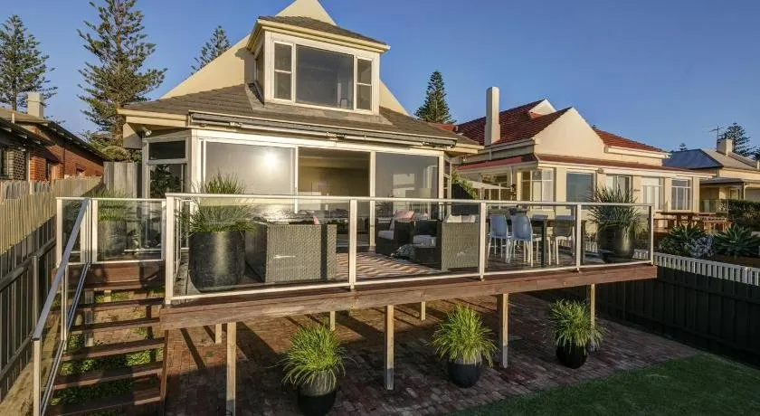 The Beach House @ Grange - Image 1