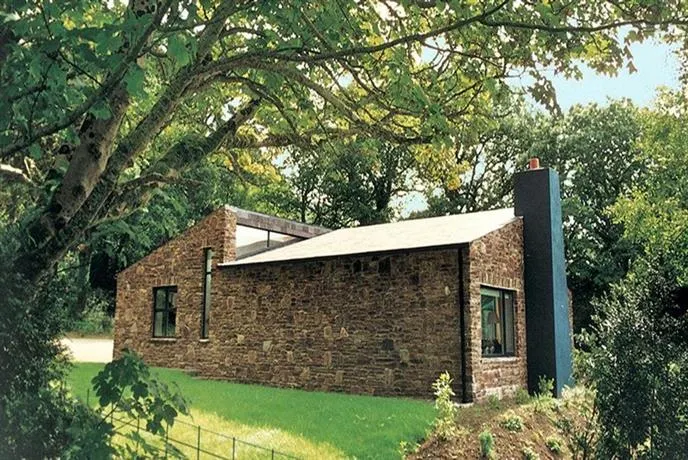 Holly House Glengarriff - Image 1