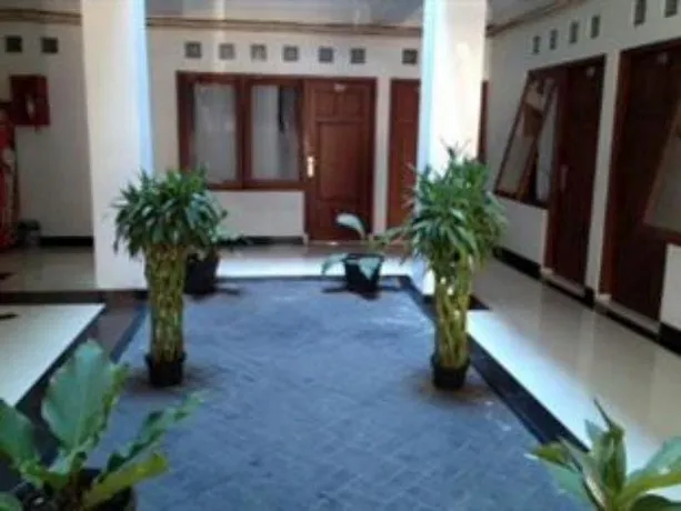Campus Inn Yogyakarta - Image 1