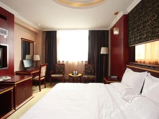 Jinyuan Holiday Hotel Taizhou - Image 1