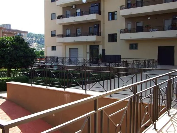La casa di aries - Image 1