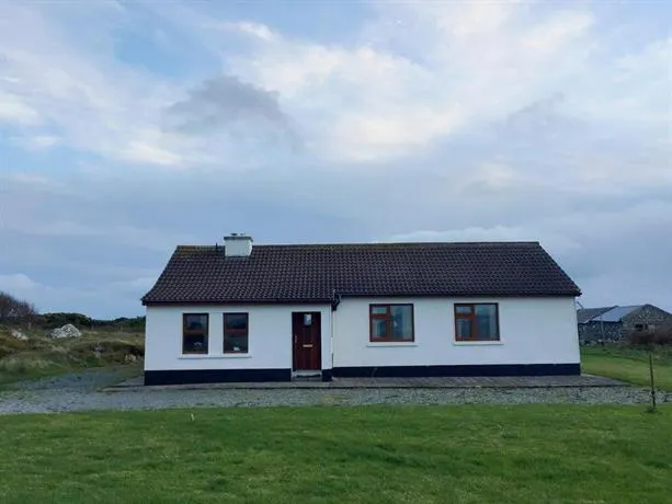 Cottage 188 - Ballyconneely - Image 1