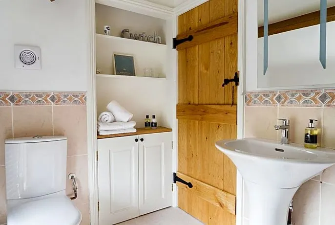 Neuadd B&B Suites - Image 1