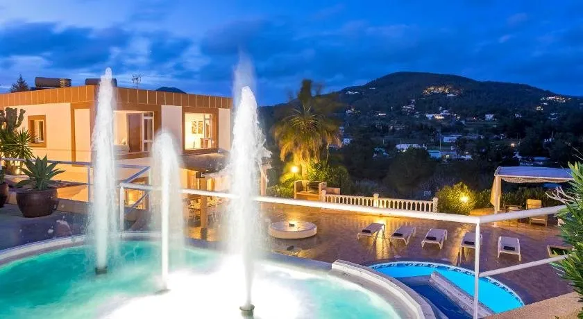 Villa Solaris - Image 1
