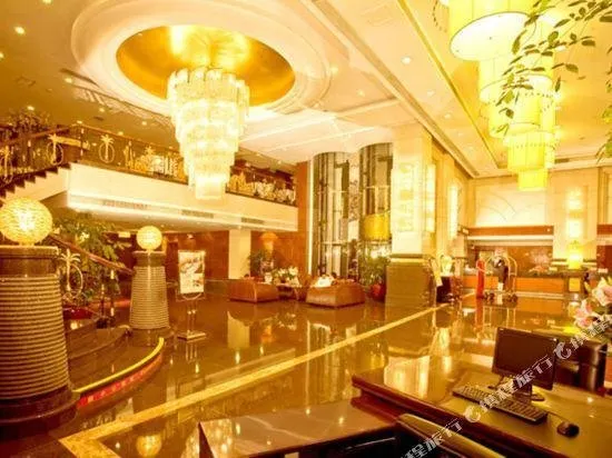 Miraton Hotel - Image 1