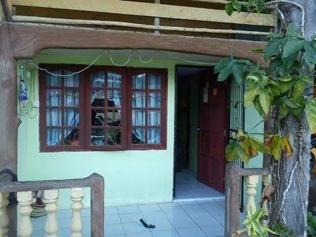 Kampung Belimbing Homestay - Image 1