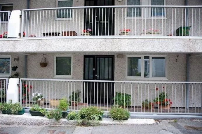 Den's Den - Image 1