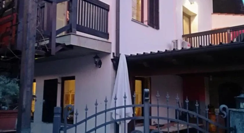 Apartma Flajban - Image 1