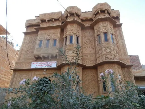 Hotel Nomads Haveli - Image 1