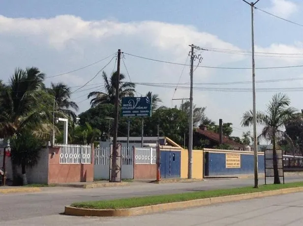 Hotel Citadin Veramar - Image 1
