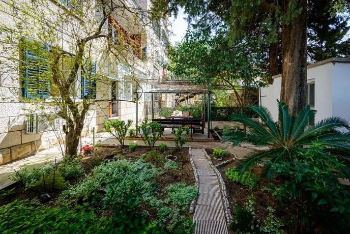 Apartment Fiori - Image 1