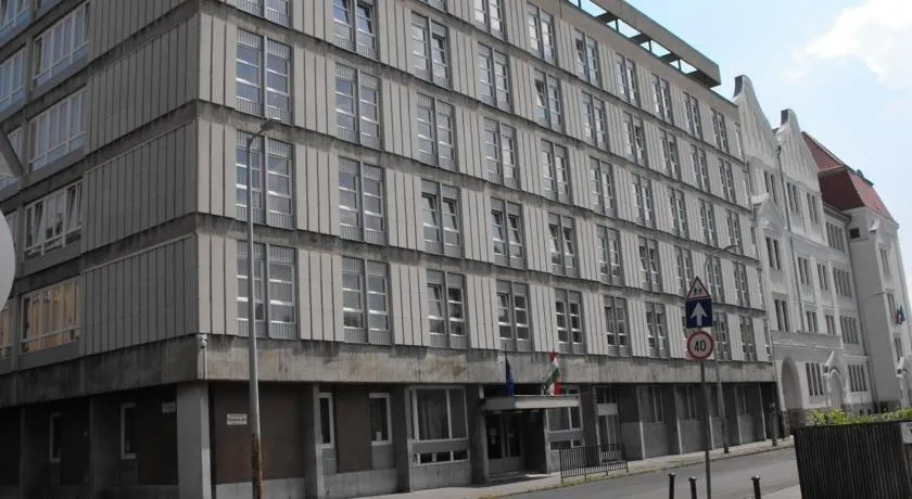 Pannonia Hostel - Image 1