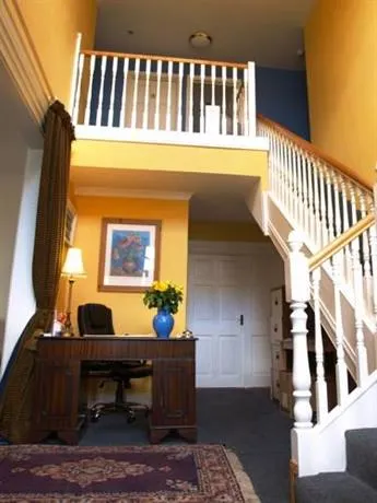 Bunbeg Lodge - Image 1