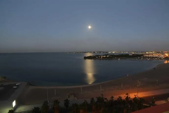 Mira Waterfront Hotel Jeddah - Image 1