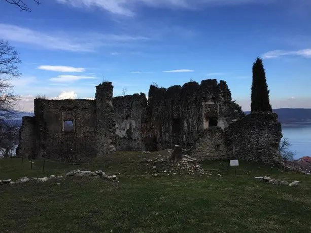 Casa Corte Alla Rocca - Image 1