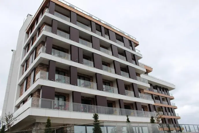 Grand Ravza Hotel - Image 1