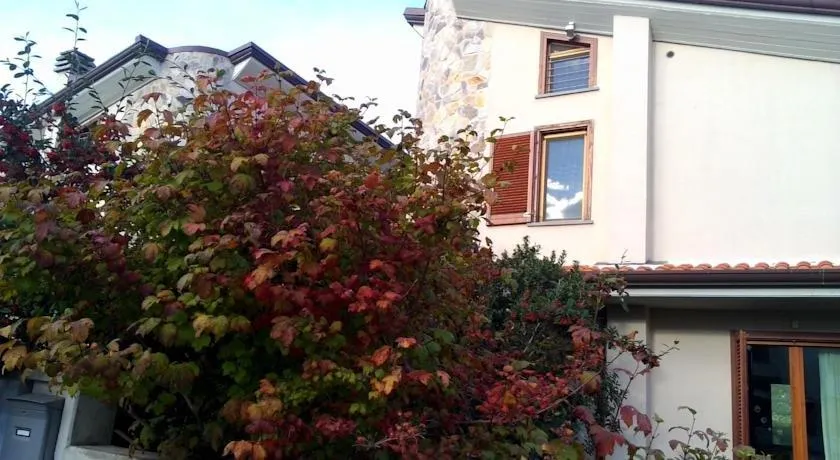 ANNE'S HOUSE - Image 1