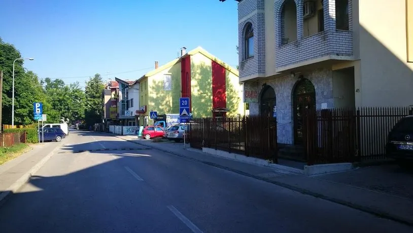 Hostel Balkan - Image 1