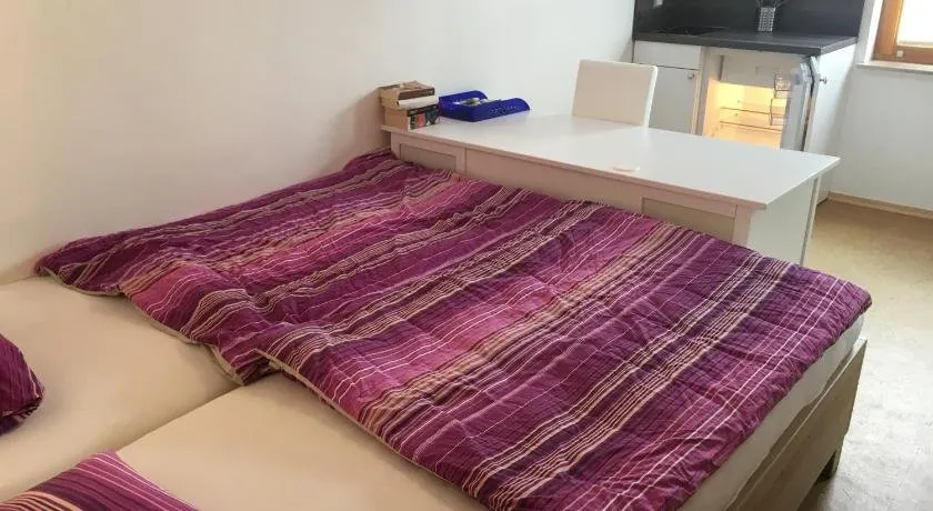 Romantische Ferienwohnung mit fantastischem Ausblick, Pool und Gartensauna - Image 1