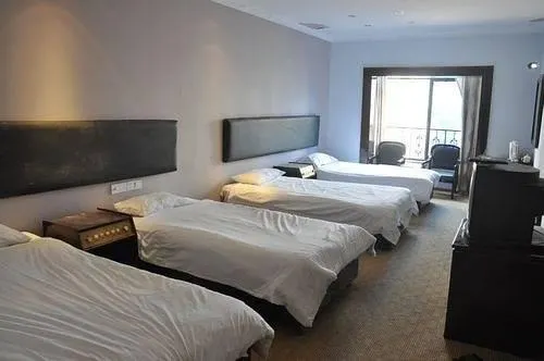 Urban Trails Youth Hostel (Jie Fang Bei) - Image 1